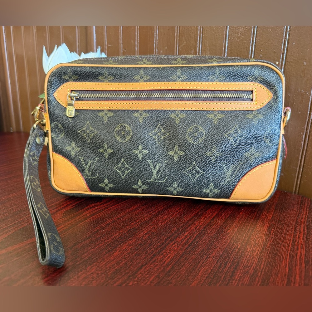 Louis Vuitton Marly Dragonne Clutch Wristlet (Crossbody) - Picture 3 of 16